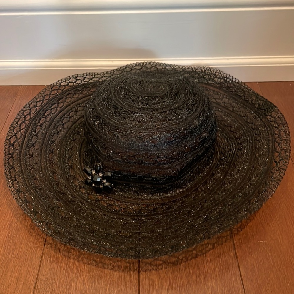 Nine West hat